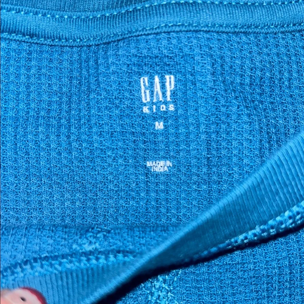 GAP Boys Teal, White, and Navy Colorblock Long Sleeve Thermal Shirt Medium
